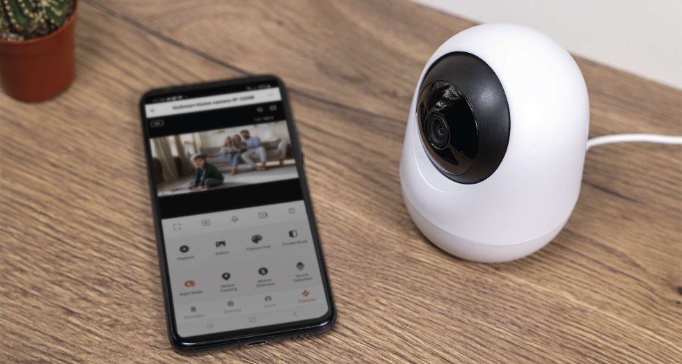 Emos GoSmart Otočná kamera IP-220W s WiFi režim soukromí